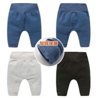 Quần jean rách gối