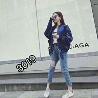 Quần jean rách gối