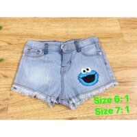 Quần jean sort bé gái