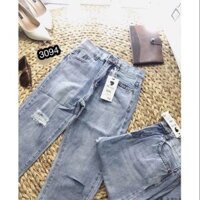 Quần Jeans rách gối