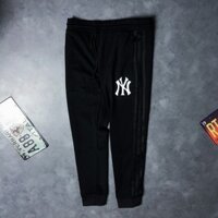 Quần Jogger 3 Sọc Đen Ép Logo Trắng Chắc Chắn, Vải Thun Co Dãn 4 Chiều (ảnh thật) - N114