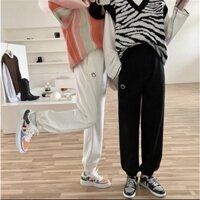 Quần Jogger Unisex Nam Nữ, Quần Ống Rộng Ullzang Chốt Gấu Freesize Chất Thun Umi