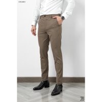 Quần kaki nam LEE MEN'S 02E710 chính hãng, dòng vải tây cotton co giãn nhẹ, form quần slimfit chuẩn, chống nhăn.