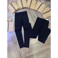 Quần legging màu đen