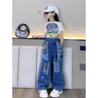 Quần nhảy hiphop bé gái cá tính, quần jean mềm co giãn. Lưng thun tạo sự thoải mái cho bé khi mặc-3KBB1908.10.6B