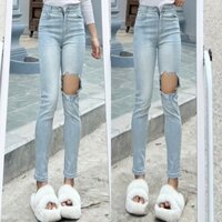 Quần ôm xanh bạc bản rách to đùi1 cá tính , chất jeans dầy , co dãn Tốt Yến Tee Shop