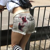 Quần short siêu béo Cropped-bốn Quần short lưng thấp 50% Tắt Châu Âu Mỹ High Street y2k Phong cách thiên niên kỷ Hot Girl Quần jean lưng thấp nữ thêu mùa hè Di