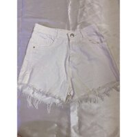 Quần short trắng rách 😇
