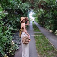 QUẦN TRẮNG SUÔNG ỐNG RỘNG