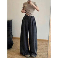 Quần xuông vải nữ cạp hoá màu ghi hoạ tiết chấm bi