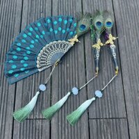 Quạt biểu diễn nhảy múa cột đen thêu sequin phong cách cổ điển lông vũ Hanfu Wing Chun quạt gấp