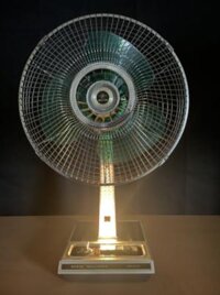 Quạt cổ Sanyo ★ Có đèn và cảm biến cảm ứng cánh xanh lá