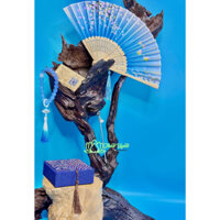 Quạt cổ trang bằng gỗ cầm tay