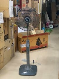 Quạt đứng Mitsubishi LV16-RV SF-GY màu xám nhạt