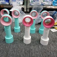 Quạt mini k cánh