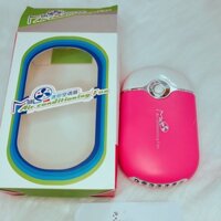 Quạt mini thổi hơi cay
