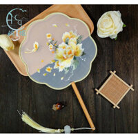 Quạt múa cổ trang người lớn thêu hoa hàng cao cấp sẵn HCM