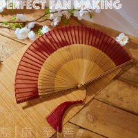 Quạt Múa Gấp Gọn Màu Đỏ Đen Trung Hoa Cổ Điển