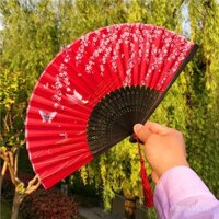 Quạt nhảy đỏ, quạt gỗ, quạt vải tre, quạt biểu diễn cheongsam, lễ cưới, phun sơn, dễ mở và đóng, phong cách cổ điển đỏ