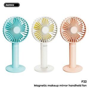 Quạt sạc Remax F22