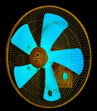 QUẠT TREO 450 PHONG LAN