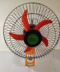Quạt treo tường B3 12v