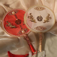 Quạt tròn cổ trang cô dâu cầm tay phong cách Trung Hoa ( đỏ và vàng )