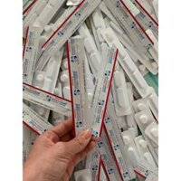 Que bôi vệ sinh răng Vecni Fluor (combo 2 que)