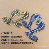 Rắn hổ mang ô tô lưới trung tâm sửa đổi thân xe cá tính dán nhãn trang trí 3d nhãn sau đuôi lá nhãn bên nhãn xe