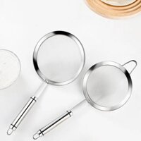 Rây Lọc Thức Ăn Bằng Thép Không Gỉ Tay Cầm Dài Tiện Dụng Cho Nhà Bếp