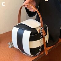 Ready - VỀ SẴN: Túi xách hộp vuông đan xích trắng