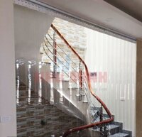 Rèm màn ngăn lạnh ray kéo tại Đà Nẵng – Loại dày 1.5li, trắng trong suốt.