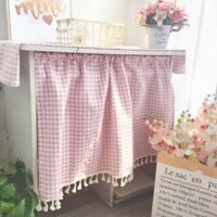 Rèm treo kệ bếp caro có viền tua rua