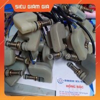 Rơ le tự ngắt máy rửa xe ô tô xe máy mini- tác động qua cần đẩy - loại thân nhựa cong