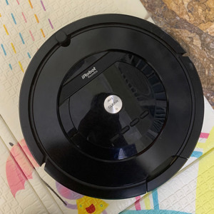 Robot hút bụi Irobot Roomba 694