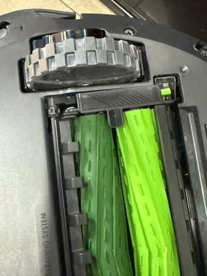 Robot hút bụi iRobot Roomba J7