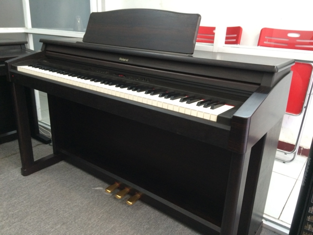 Đàn Piano điện Roland HP-530 (HP530) nơi bán giá rẻ nhất tháng 05/2023