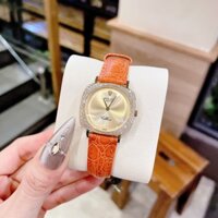 Rolex Cellini |Nữ Giới |Mặt Vuông |Vàng Gold |Dây Da Cam |Máy Pin (Máy Quartz) |Size 33mm