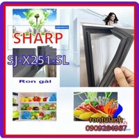 Ron tủ lạnh sharp model SJ-P585G-BK/SL