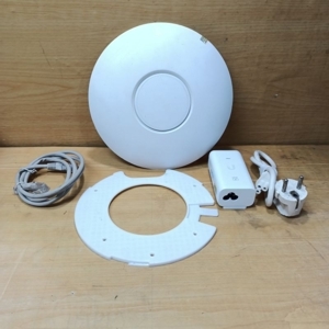 Router - Bộ phát wifi Ubiquiti UniFi AC LR