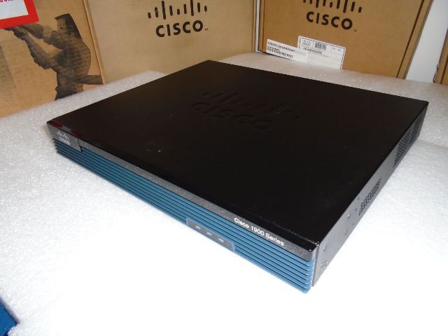 Router Cisco CISCO1921/K9 512MB DRAM 256MB