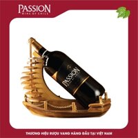 Rượu vang đỏ Passion chai 1,5L kệ thuyền