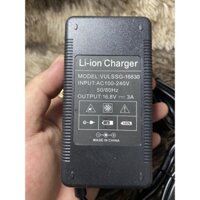 Sạc 4s 16.8V 3A, sạc pin Li-ion 14.4v, có đèn báo đầy, có quạt tản nhiệt, linh kiện xịn