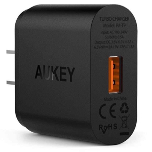 Sạc di động Aukey PA-T9