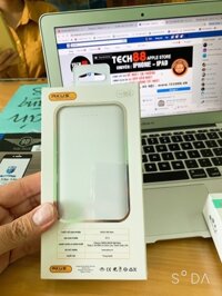 Sạc dự phòng 12000 mah chính hãng akus new.