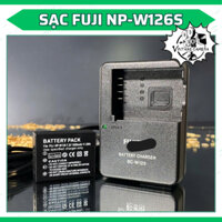 Sạc Fujifilm BC-W126 cho pin W126s Tương thích:X-H1 / X-Pro3 / X-Pro2 / X-Pro1 / X-T3 / X-T2 / X-T1 / X-S10 / X-T30 II..