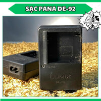 Sạc Panasonic DE-A92 dùng cho máy DMC-FH2, DMC-FH5, DMC-FH7, DMC-FH24, DMC-FH25, DMC-FH27, DMC-FS16, DMC-FS18, DMC-FS22.