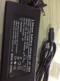 Sạc xe cân bằng điện