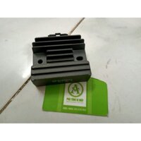 Sạc xe Grande Yamaha ( hình chụp trực tiếp )