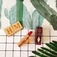 SALE A3 Son Lì Charlotte Tilbury Matte Revolution #The Queen